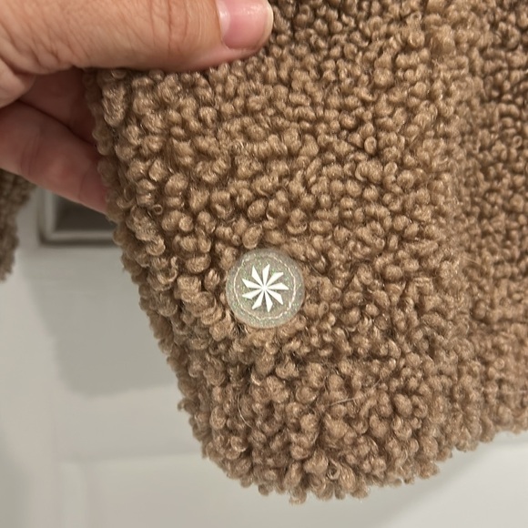 Athleta Girl Teddy Fleece Full Zip Jacket Coat in Woods Khaki - XL/14 - Picture 4 of 11